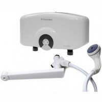 Водонагреватель Electrolux SMART 3.5 кран